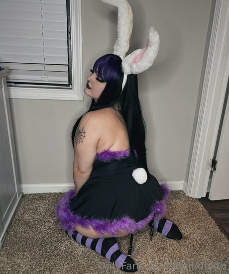 breite onlyfans exklusive erotische galerie