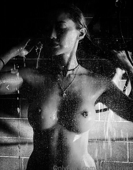 Karlea Boyer sexy exklusive foto