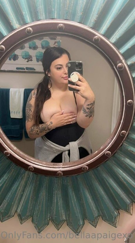 amateur nackte onlyfans akt archiv