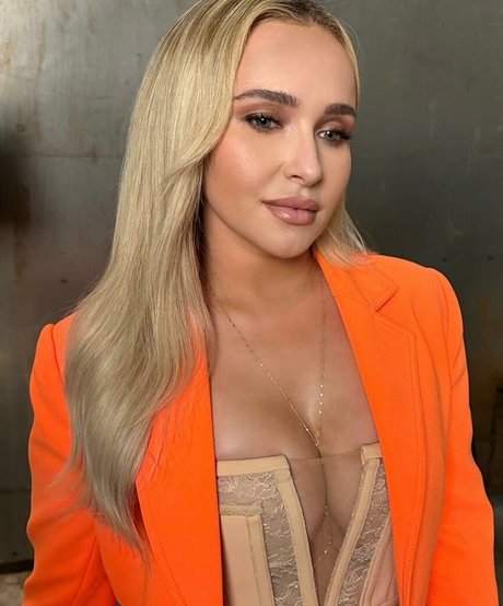 blonde zwergin onlyfans erotische top galerien