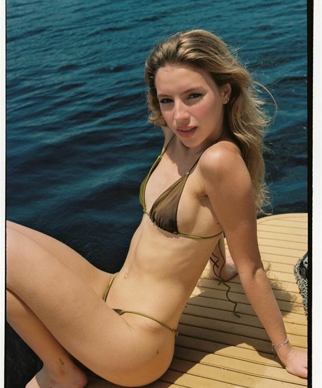 Fernanda Schneider hübsche heiße bild