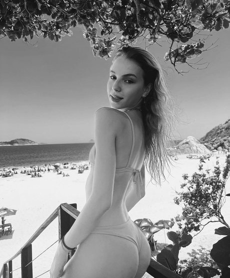 Fernanda Schneider kostenlose hübsche galerien