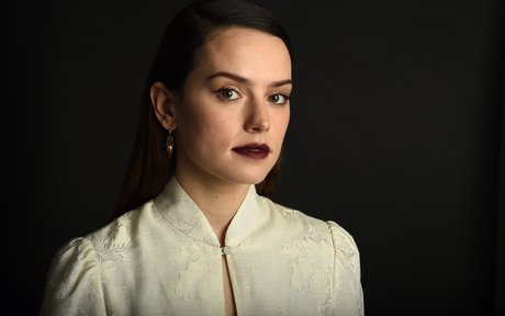 Daisy Ridley kunst schöne galerien