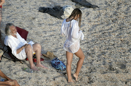 berühmte weibliche onlyfans perfekte erwachsene bilder