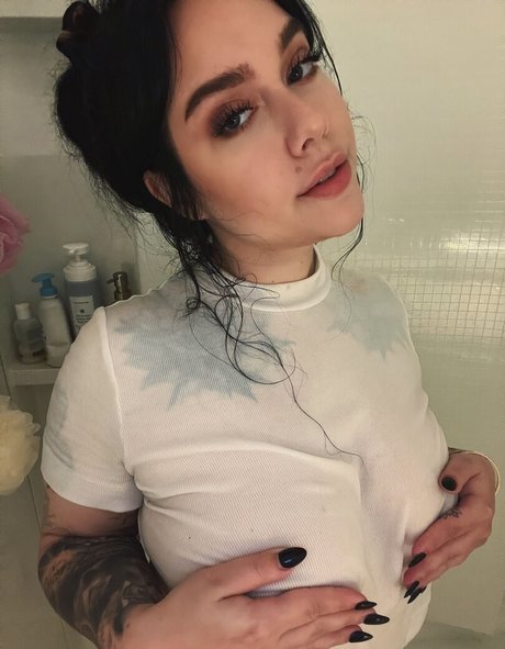 britontwitch schauspielerin erotische archiv