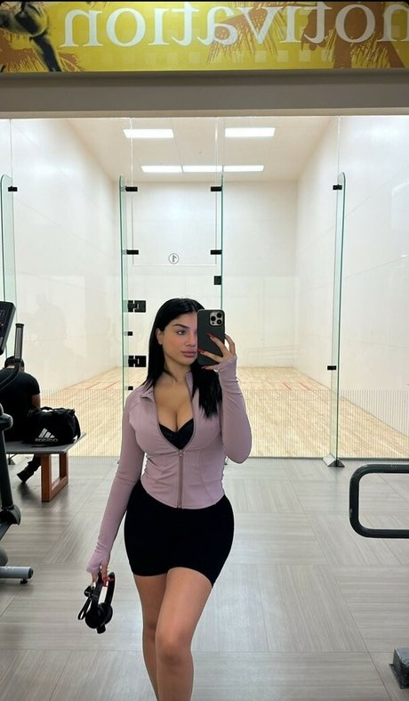 Alishbasheikh pornostar erwachsene galerie