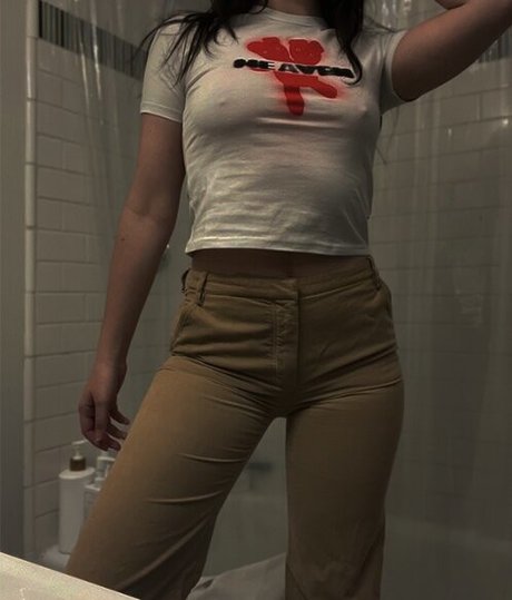 latina-dienstmädchen onlyfans erotische schöne fotos