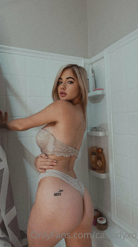 cassidyxo erwachsene hübsche bild