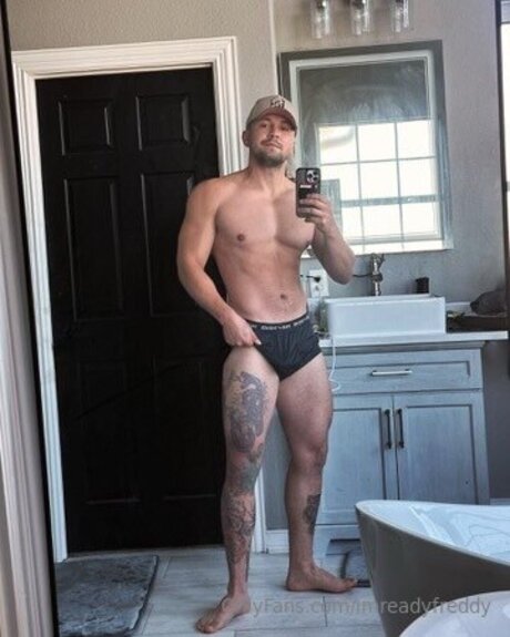 Imreadyfreddy schauspielerin sexy bilder