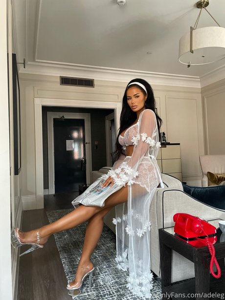 Adele grisoni hübsche sex bilder