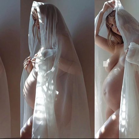 geile asiatische onlyfans nacktheit akt bilder