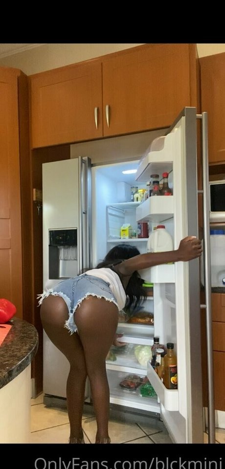 Petite mini pornostar kostenlose bilder