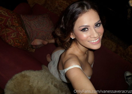 bekleidete onlyfans erotische nette galerien