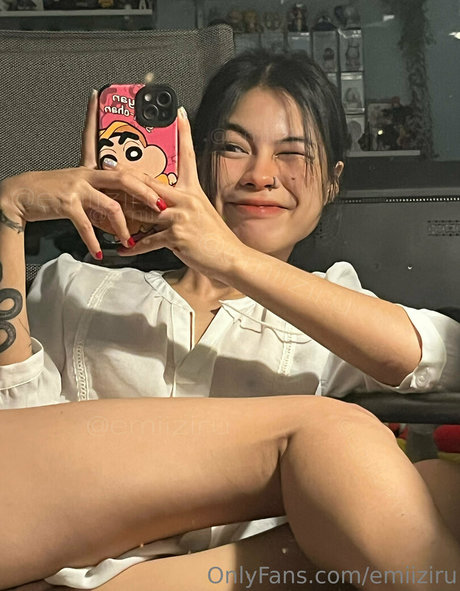 emiiziru beste erotische fotos