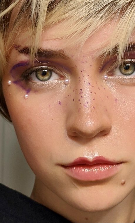 Bunnybii sexy nackt galerie