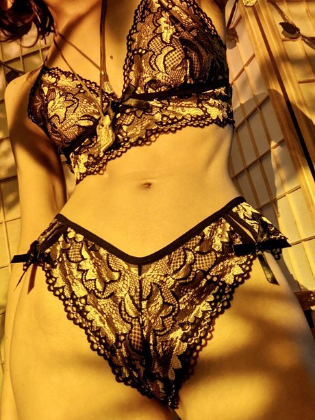 Bunnybii erotische nette bilder