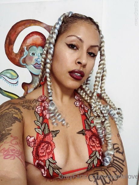 ebony summer onlyfans sexy schöne fotos