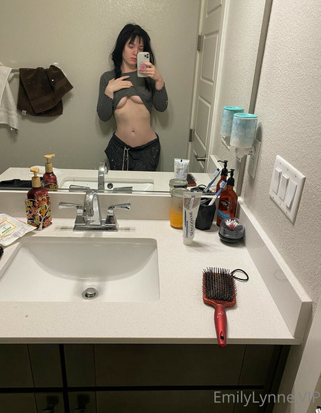 retro-onlyfans nacktheit foto