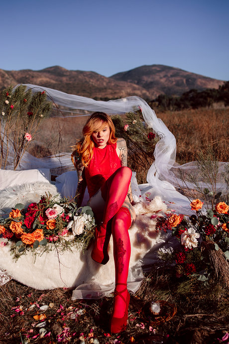 kurviges mädchen von nebenan nur fans kunst akt galerie