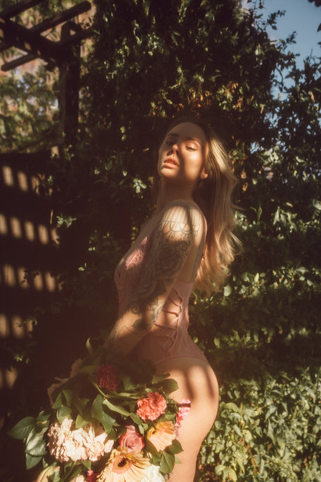 kurvige ebenholz-onlyfans erwachsene porno galerien