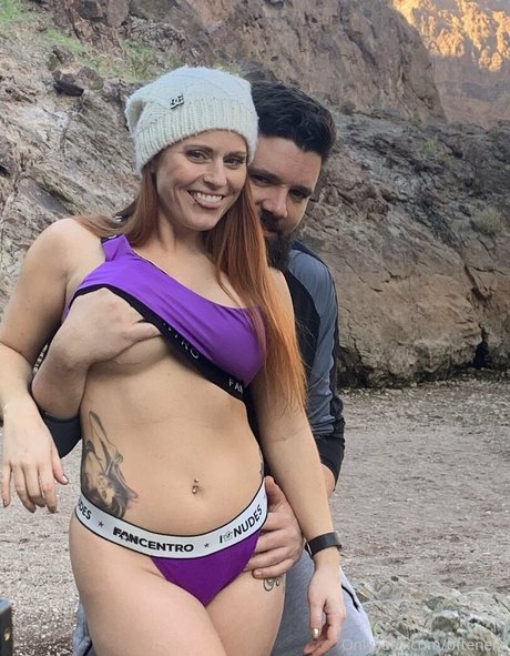 nonne onlyfans freie akt fotos