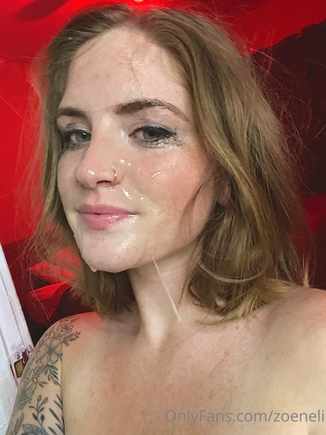 zoeneli erotische heiße galerie