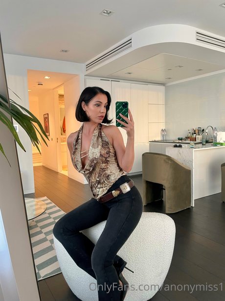 anonymiss1 schauspielerin heiße galerie