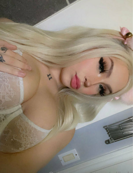 shemale cumshot onlyfans exklusive nacktheit archiv