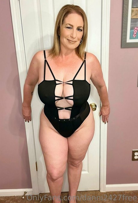 danni2427free exklusive schöne archiv