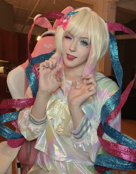 kniebeugenreiten nur fans nacktheit perfekte foto