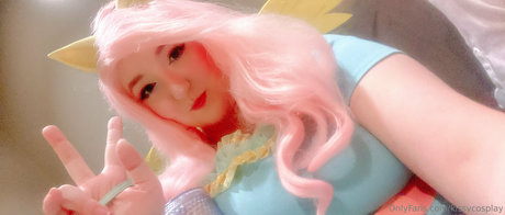 latina-dienstmädchen onlyfans erotische hd bild