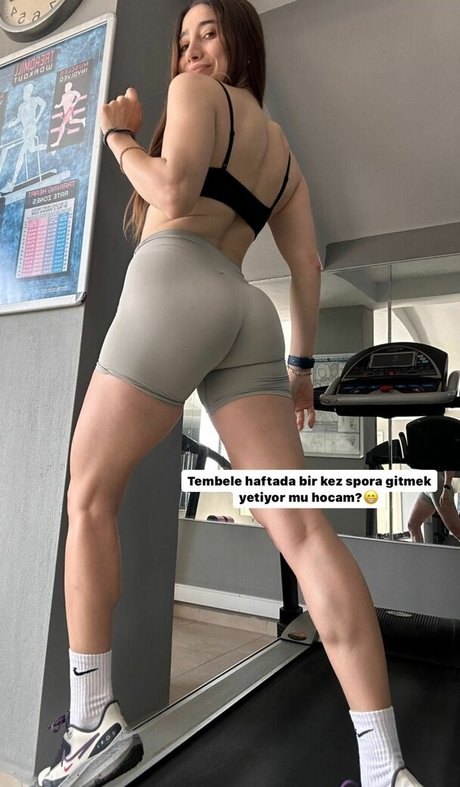 Merve Elmas exklusive hübsche galerien