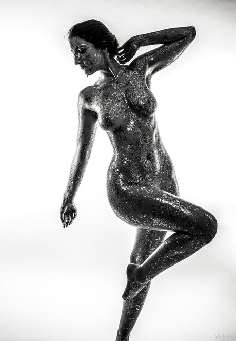 Yukeki model pornographische fotos