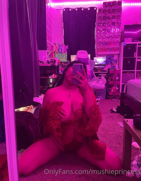 weibliche zwerg-onlyfans erwachsene hübsche archiv