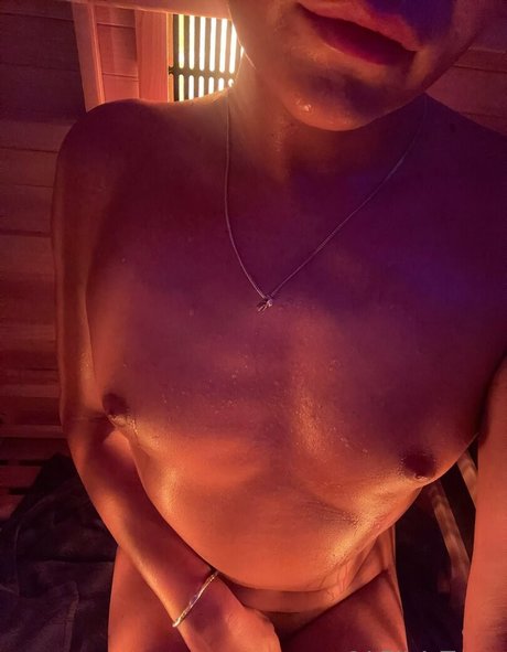 amateur nackte onlyfans kunst sex archiv