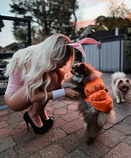 Faye Brookes schauspielerin nackt bilder