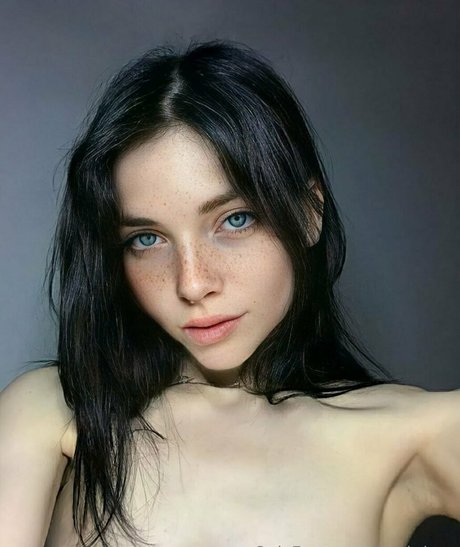 iamkrissx porno kunst galerien