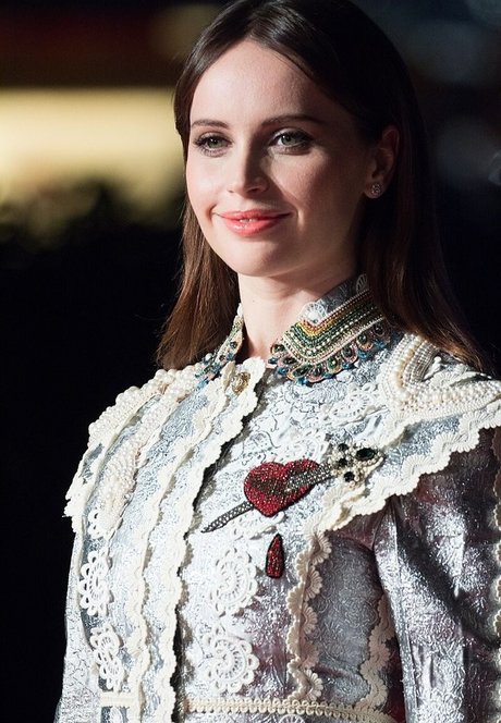 heißeste dicke onlyfans heiße akt archiv