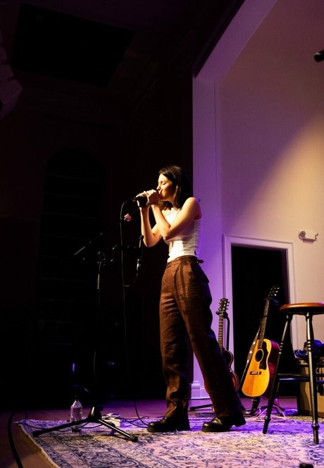 Gracie Abrams schöne hübsche foto