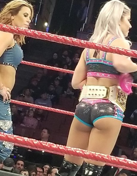Alexa Bliss hd akt fotos