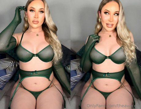 theavacole pornostar bilder
