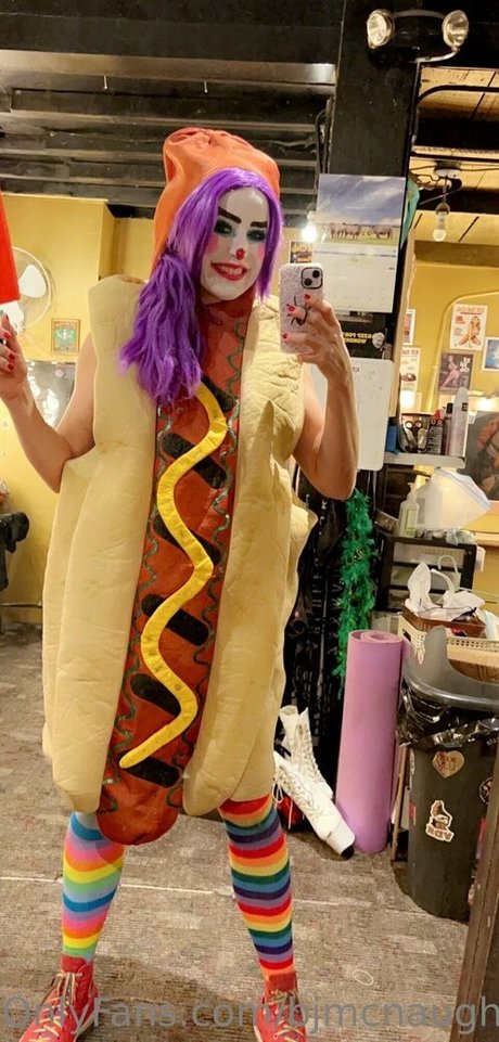 bjmcnaughty model erwachsene foto