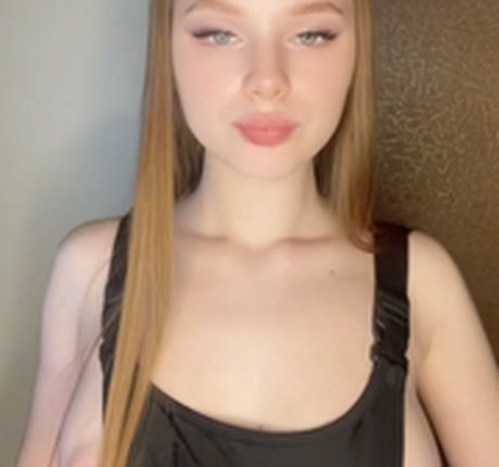 emo nackte onlyfans erwachsene kunst archiv