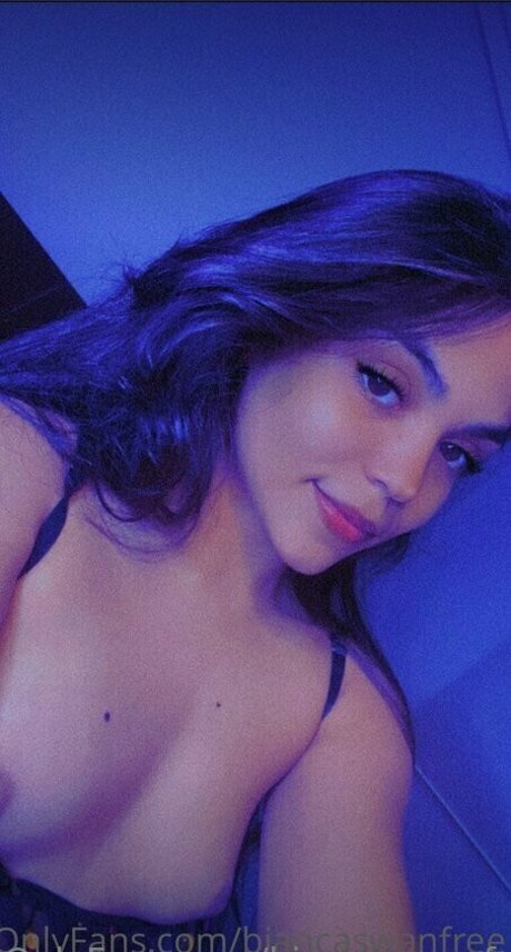 gothic milf onlyfans nackt erotische bild