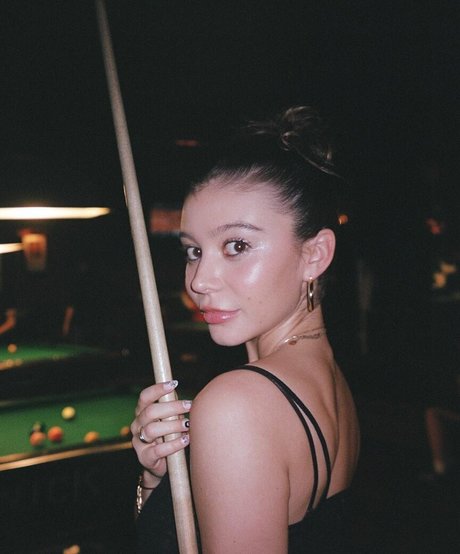 Genevieve Hannelius kunst kostenlose archiv