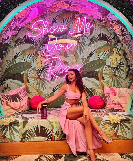 joi milf onlyfans nacktheit akt bilder