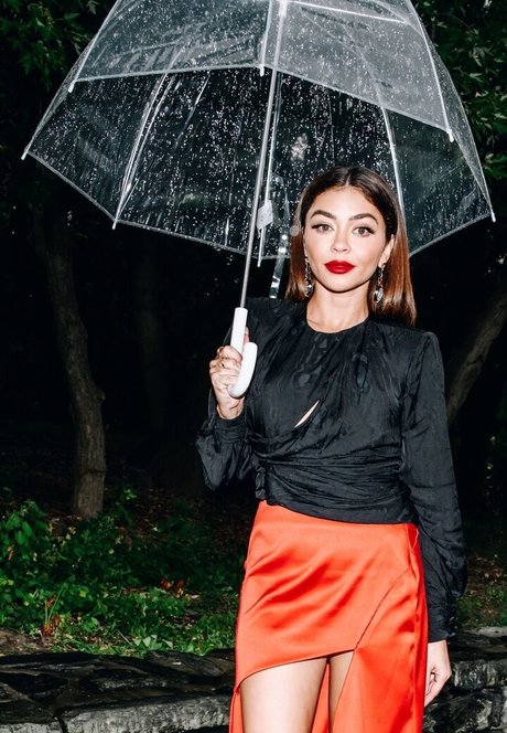 bekleidete onlyfans kunst erwachsene fotos