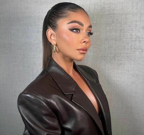 männliche promi-onlyfans nackt sexy bilder