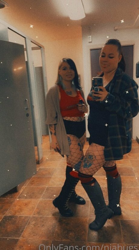 niabugs erwachsene pornographische galerien