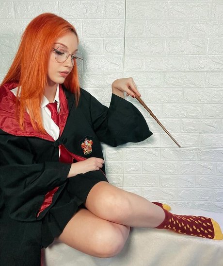 Mona Schon kostenlose pornographische bilder